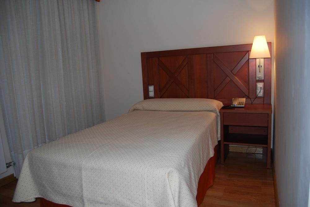 Hotel Meleiros Castro De Sanabria Εξωτερικό φωτογραφία