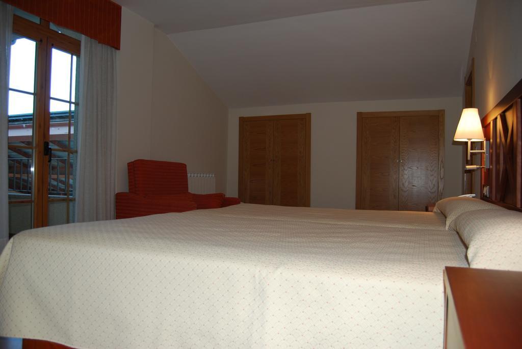 Hotel Meleiros Castro De Sanabria Εξωτερικό φωτογραφία