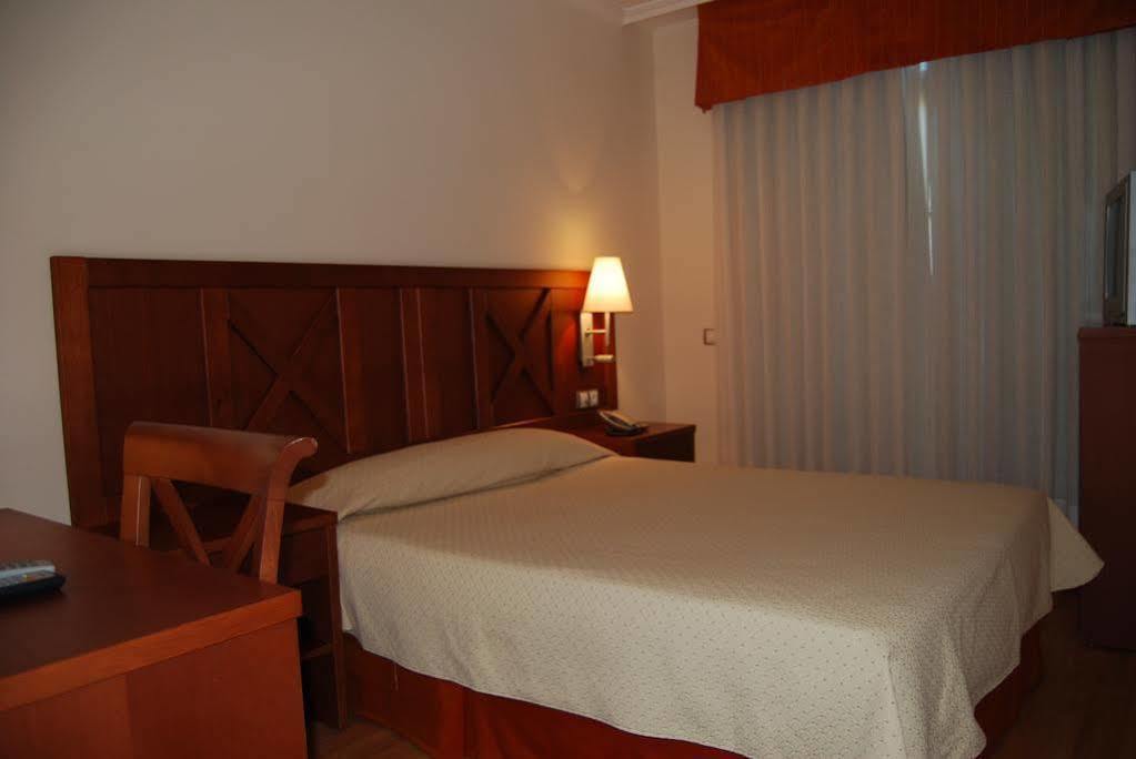 Hotel Meleiros Castro De Sanabria Εξωτερικό φωτογραφία